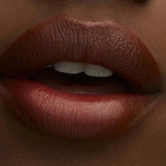 MAC Cosmetics Lustreglass Lipstick - Picture 5 of 9